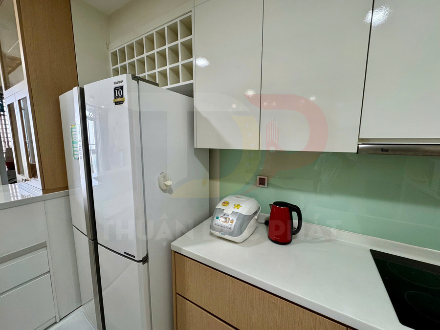 Cho thuê căn hộ 2 phòng ngủ Vinhomes Central Park Park 6 diện tích 85 mét vuông giá 27 triệu net