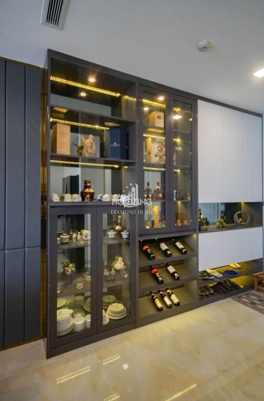 Bán căn hộ Vinhomes Golden River Aqua 2 2 phòng ngủ full nội thất view trực diện sông và Bitexco giá 27 tỷ all in