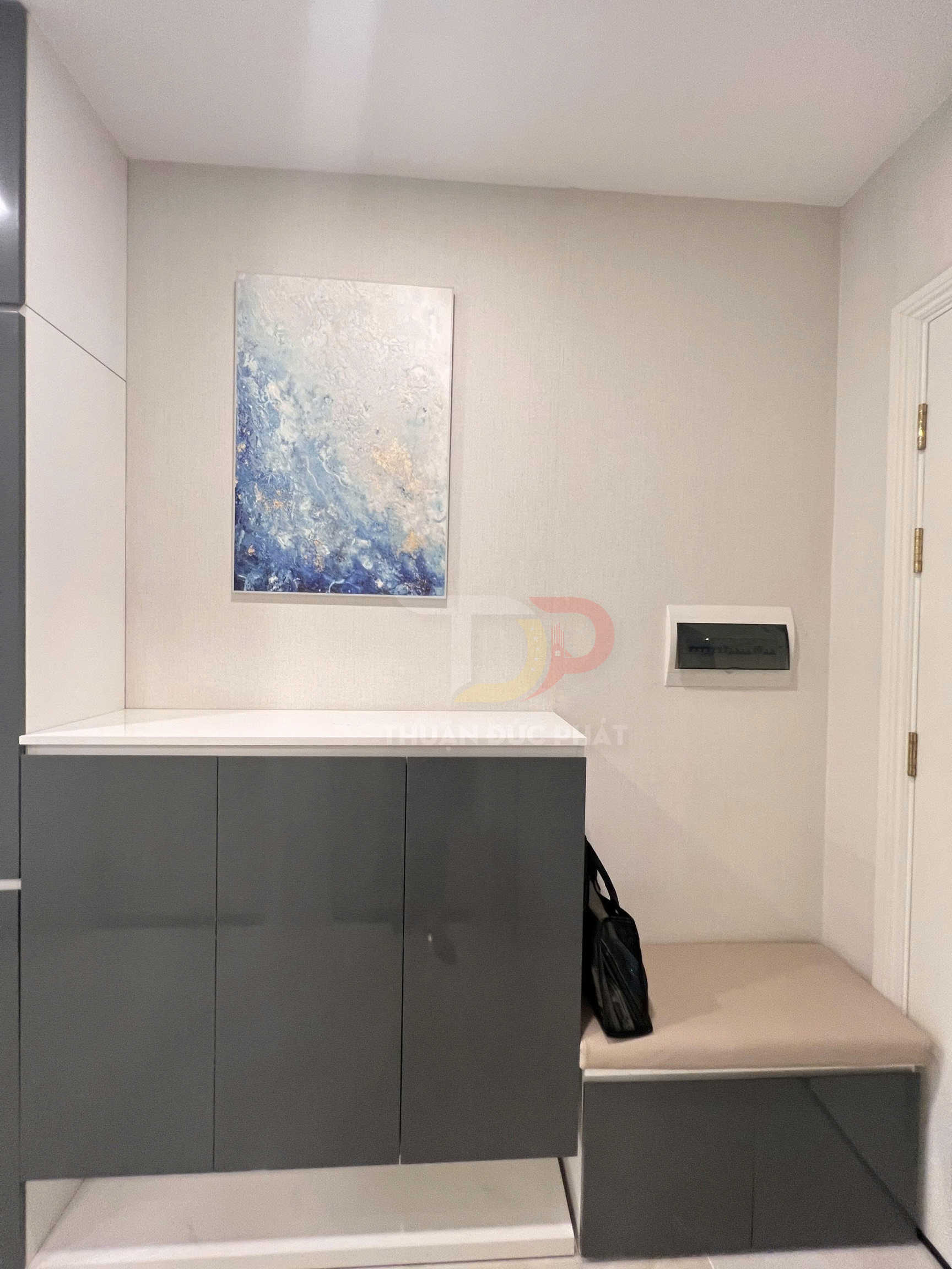Bán Căn Hộ Vinhomes Golden River 2 Phòng Ngủ Tòa Aqua 2 Trực Diện Sông Sài Gòn
