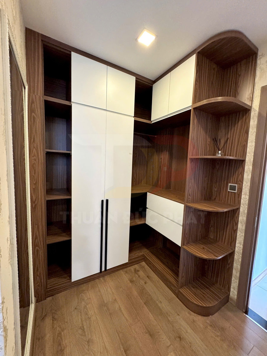 Cho Thuê Căn Hộ Vinhomes Central Park Park 7 Diện Tích 109m2, Nội Thất Đầy Đủ, Giá 38 Triệu Net, Đang Trống
