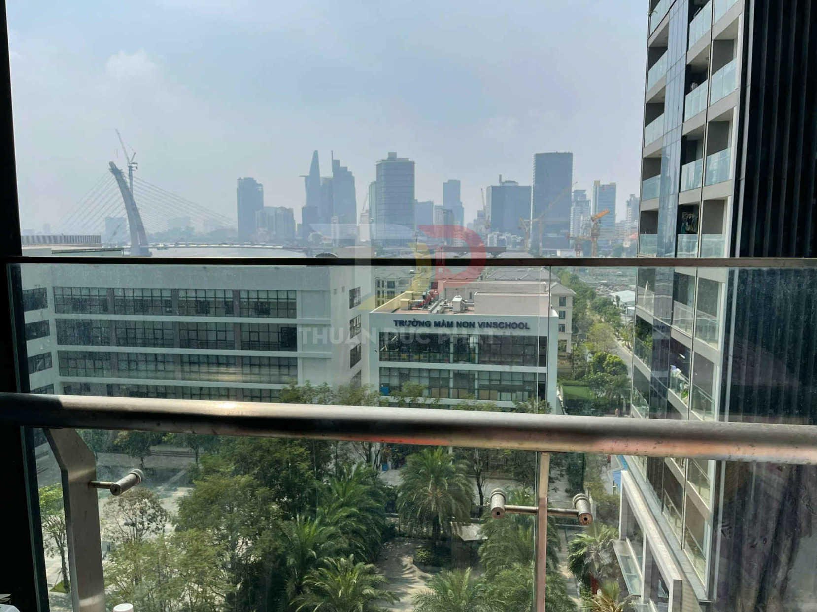 Cho Thuê Căn Hộ Vinhomes Golden River Aqua 3 Full Nội Thất 1 Phòng Ngủ View Sông Bitexco Giá Tốt Nhất Thị Trường