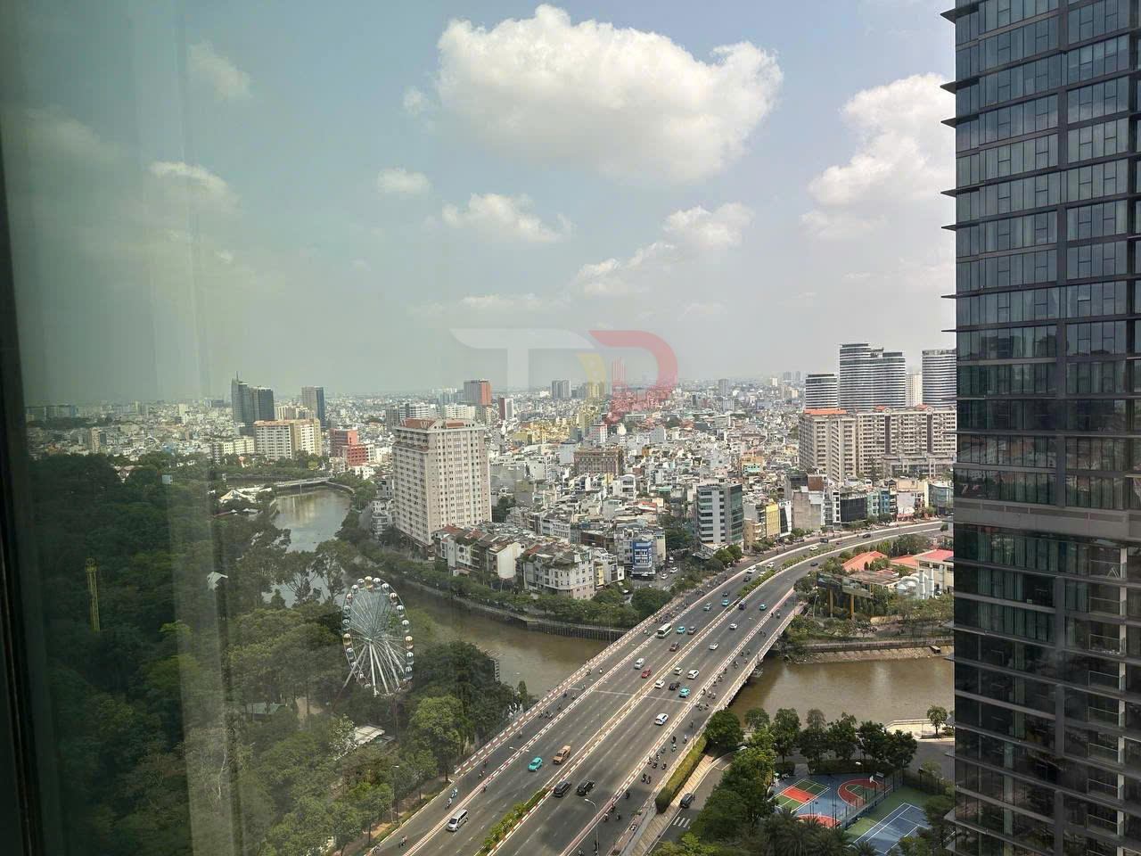 Cho Thuê Căn Hộ Grand Marina Saigon Tòa Sea 1 Phòng Ngủ 60m2 View Công Viên Lotus Lá Sen Và Sông Sài Gòn Nội Thất Cơ Bản Cao Cấp